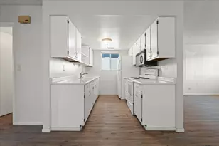 583 Bridge St, Watsonville, CA 95076 - Photo 9