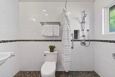 216 Rodonovan Dr, Santa Clara, CA 95051 - Photo 39