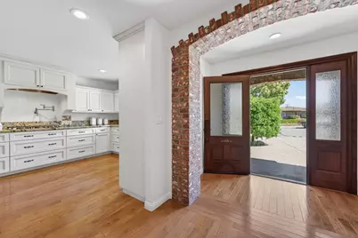 216 Rodonovan Dr, Santa Clara, CA 95051 - Photo 7