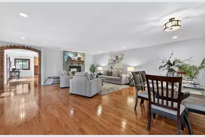 216 Rodonovan Dr, Santa Clara, CA 95051 - Photo 17