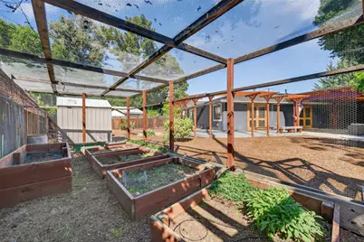 216 Rodonovan Dr, Santa Clara, CA 95051 - Photo 57