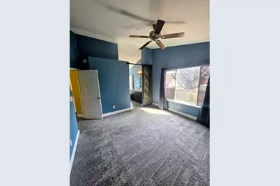 2212 Thurton Dr, Roseville, CA 95747 - Photo 11