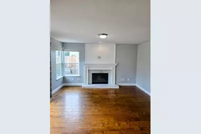 2212 Thurton Dr, Roseville, CA 95747 - Photo 7