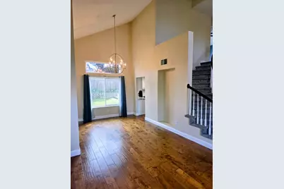 2212 Thurton Dr, Roseville, CA 95747 - Photo 3