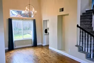 2212 Thurton Dr, Roseville, CA 95747 - Photo 3