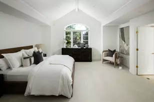 1049 Russell Ave, Los Altos, CA 94024 - Photo 19