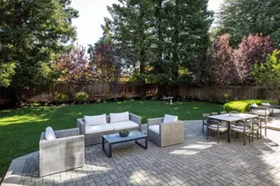 1049 Russell Ave, Los Altos, CA 94024 - Photo 27