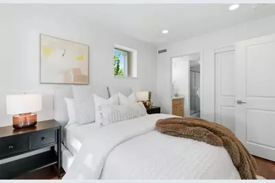 1950 Cambridge Dr, Mountain View, CA 94043 - Photo 43