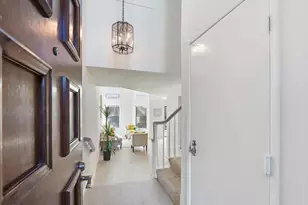 4748 Lago Vista Cir, San Jose, CA 95129 - Photo 3