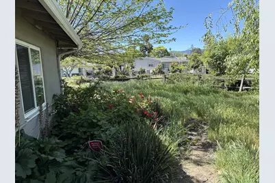 17951 Los Felice Dr, Saratoga, CA 95070 - Photo 13