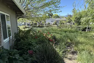 17951 Los Felice Dr, Saratoga, CA 95070 - Photo 13