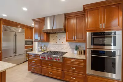 27133 Adonna Ct, Los Altos Hills, CA 94022 - Photo 21