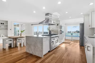 910 Tioga Dr, Millbrae, CA 94030 - Photo 13