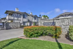 1052 Padre Dr 3, Salinas, CA 93901 - Photo 1