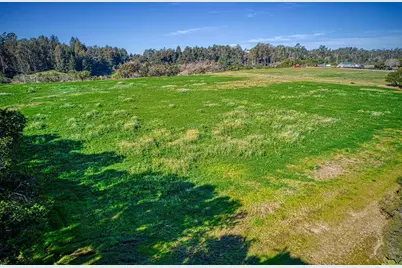 571 Calabasas Rd, Watsonville, CA 95076 - Photo 3