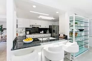 1460 Murchison Dr, Millbrae, CA 94030 - Photo 19