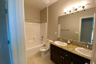 526 Castlerock Ct, Los Banos, CA 93635 - Photo 3