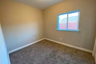 526 Castlerock Ct, Los Banos, CA 93635 - Photo 7