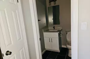 2936 Peachtree Dr 2, Stockton, CA 95203 - Photo 13