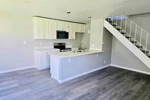 2936 Peachtree Dr 2, Stockton, CA 95203 - Photo 19