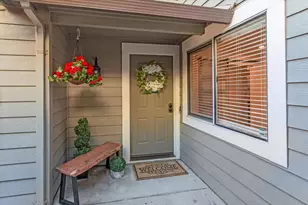 84 Saddle Tree Ct, San Jose, CA 95136 - Photo 3