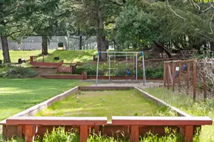 18453 Las Cumbres Rd, Los Gatos, CA 95033 - Photo 57