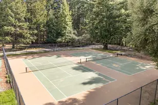 18453 Las Cumbres Rd, Los Gatos, CA 95033 - Photo 53