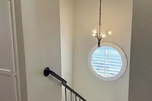 Colonade Square, San Jose, CA 95127 - Photo 5