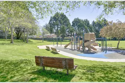 152 Castillion Ter, Santa Cruz, CA 95060 - Photo 33