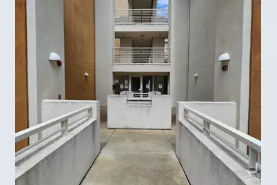 401 Crescent Ct 4203, San Francisco, CA 94134 - Photo 19