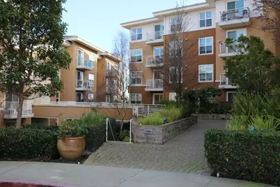 401 Crescent Ct 4203, San Francisco, CA 94134 - Photo 1