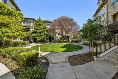 418 Chapman Ln, San Mateo, CA 94403 - Photo 3