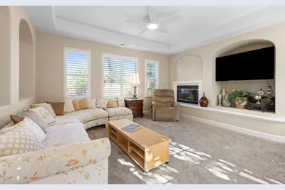 2741 Club Dr, Gilroy, CA 95020 - Photo 29