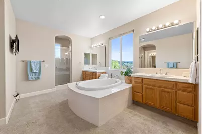 2741 Club Dr, Gilroy, CA 95020 - Photo 21