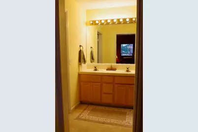 130 Otis St, Santa Cruz, CA 95060 - Photo 17