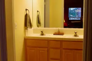 130 Otis St, Santa Cruz, CA 95060 - Photo 17