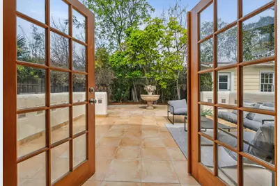 25 Jordan Ave, Los Altos, CA 94022 - Photo 33