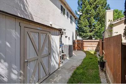 1752 Sierra Brook Ct, Manteca, CA 95337 - Photo 35