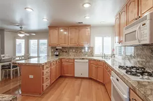 1752 Sierra Brook Ct, Manteca, CA 95337 - Photo 7