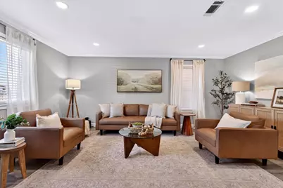 361 McCarthy St, Hollister, CA 95023 - Photo 9