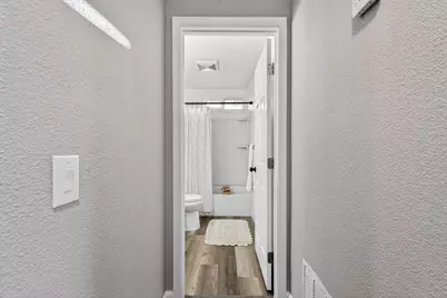 361 McCarthy St, Hollister, CA 95023 - Photo 15