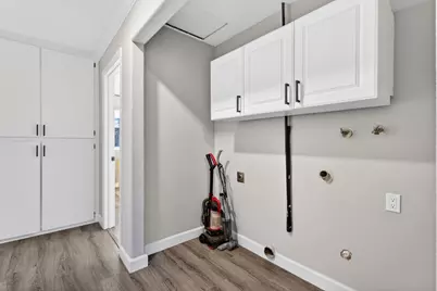 361 McCarthy St, Hollister, CA 95023 - Photo 43