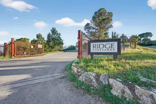 17599 Montebello Rd, Cupertino, CA 95014 - Photo 67