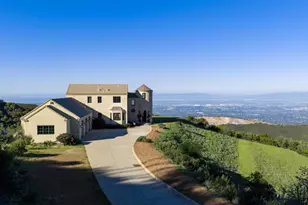 17599 Montebello Rd, Cupertino, CA 95014 - Photo 59