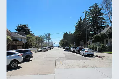 328 Main St 13, Santa Cruz, CA 95060 - Photo 17