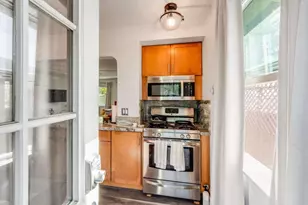 798 Hudson St, Redwood City, CA 94061 - Photo 25