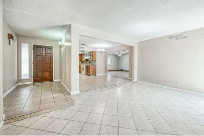 4355 W Shields Ave, Fresno, CA 93722 - Photo 19