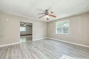 4355 W Shields Ave, Fresno, CA 93722 - Photo 27