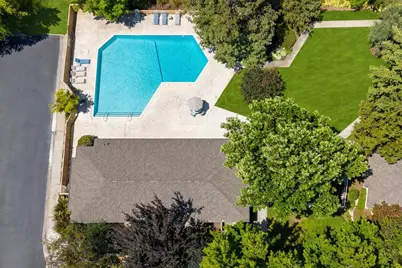 125 Connemara Way 130, Sunnyvale, CA 94087 - Photo 25