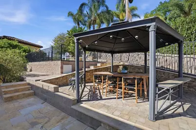 2075 Mantelli Dr, Gilroy, CA 95020 - Photo 53